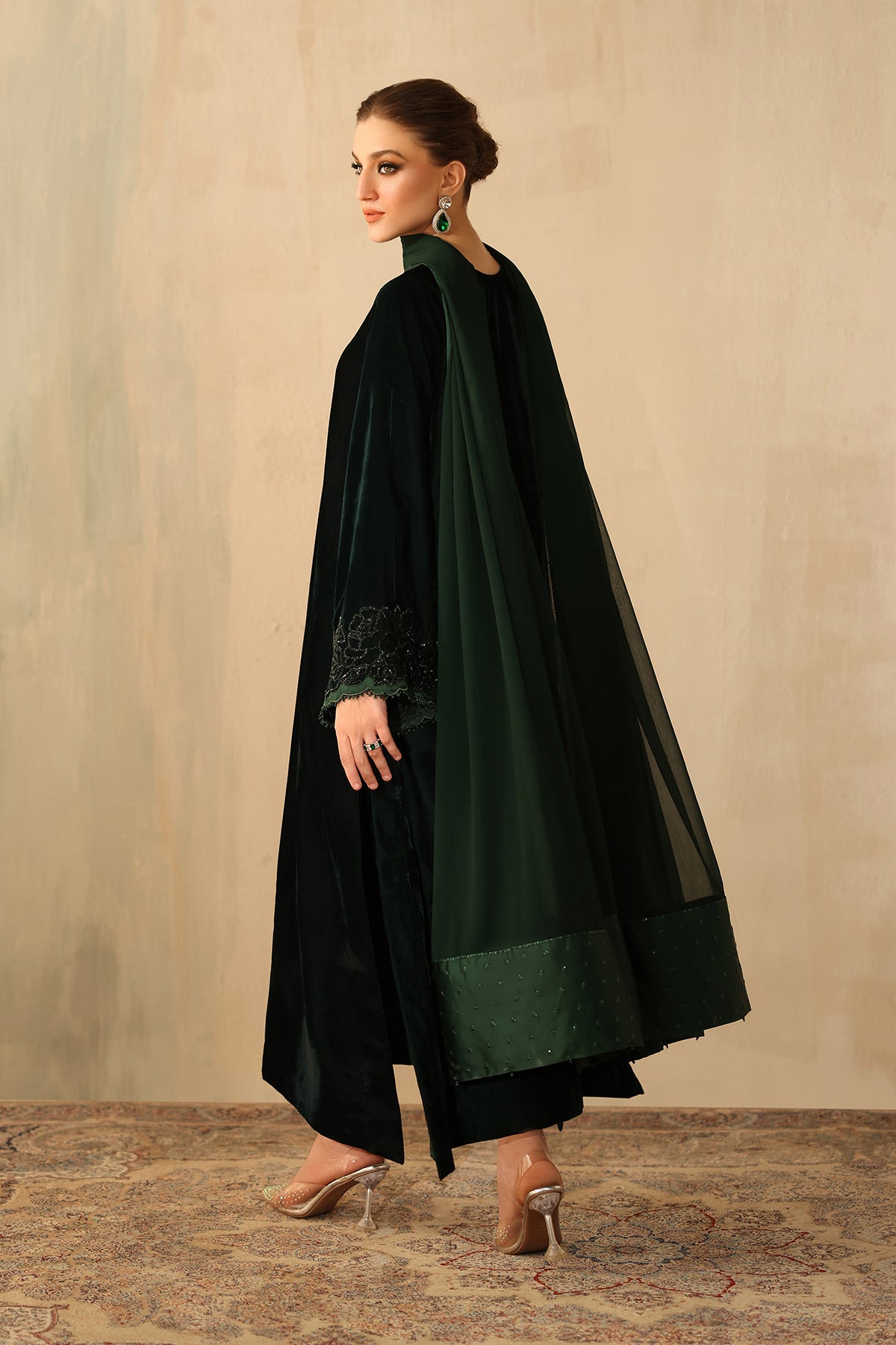 EMBROIDERED VELVET PR-1223