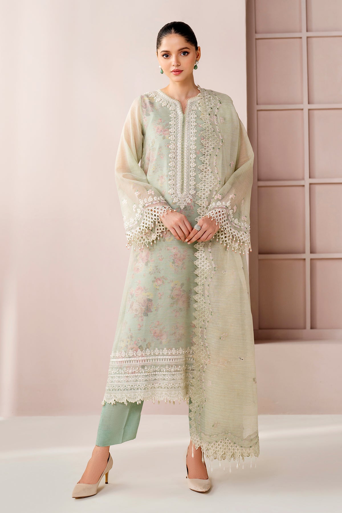 EMBROIDERED COTTON PATTI UF-4188