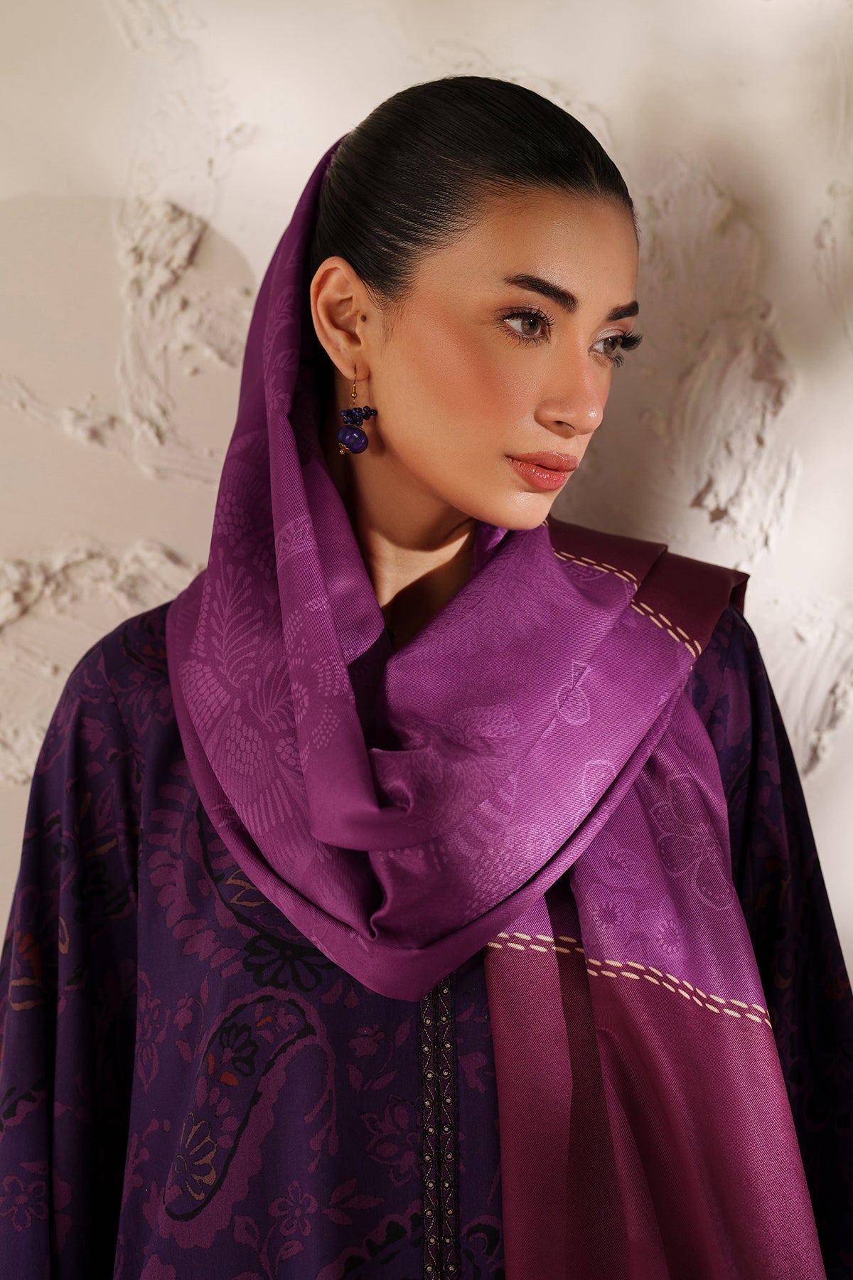 EMBROIDERED VISCOSE SILK UF-4291