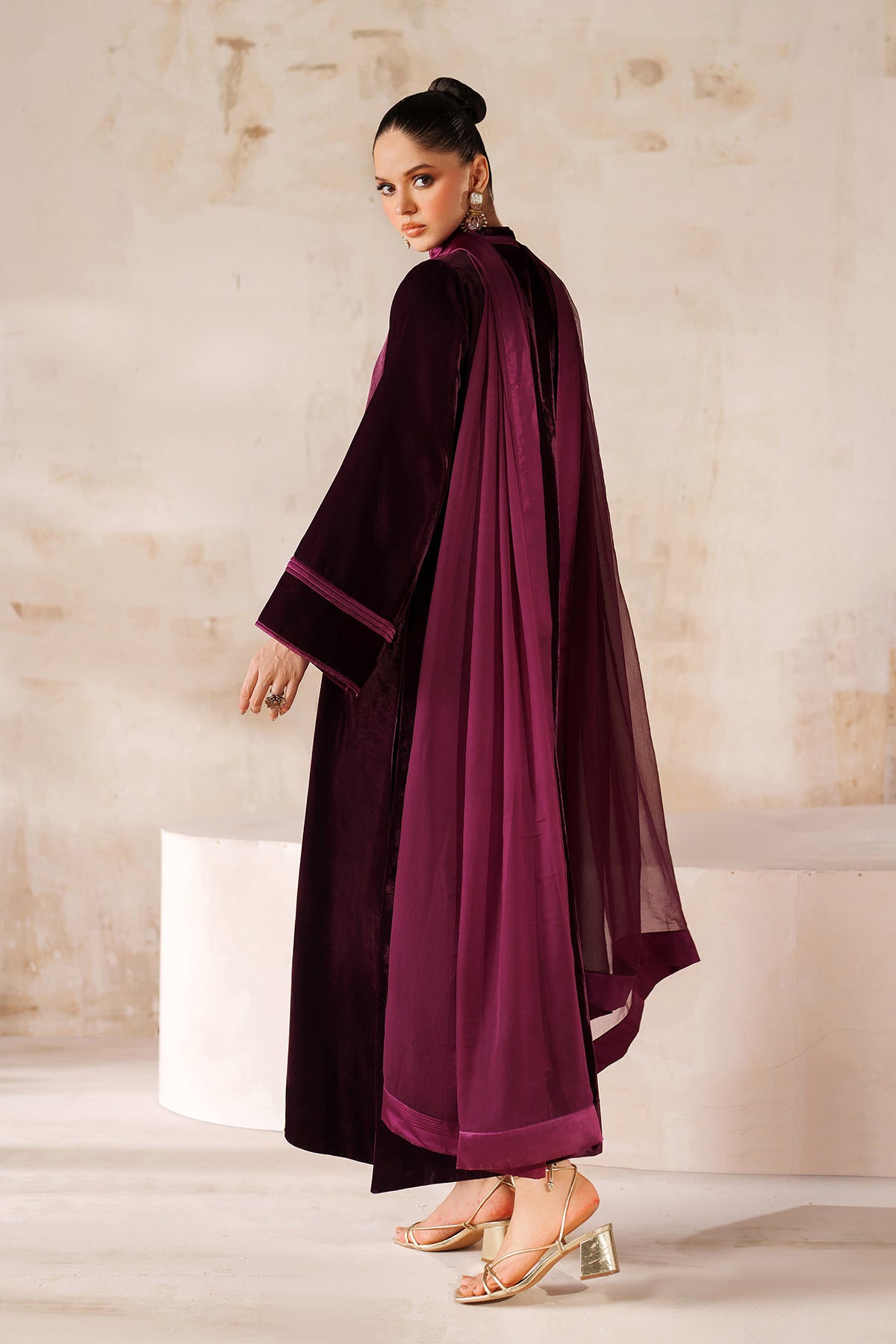 PLAIN CHIFFON DUPATTA 93