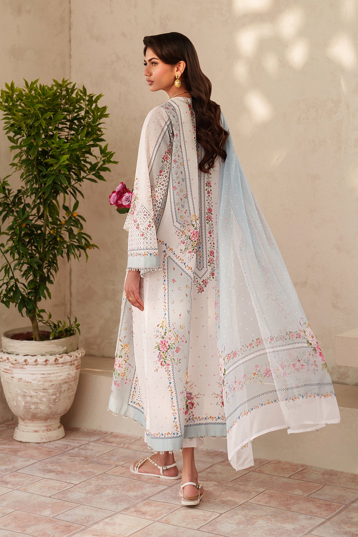 EMBROIDERED LAWN SF-4402