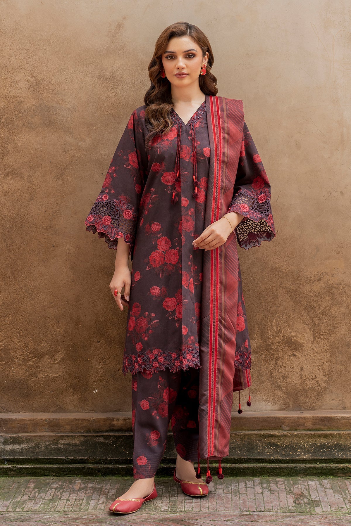 EMBROIDERED VISCOSE SF-740