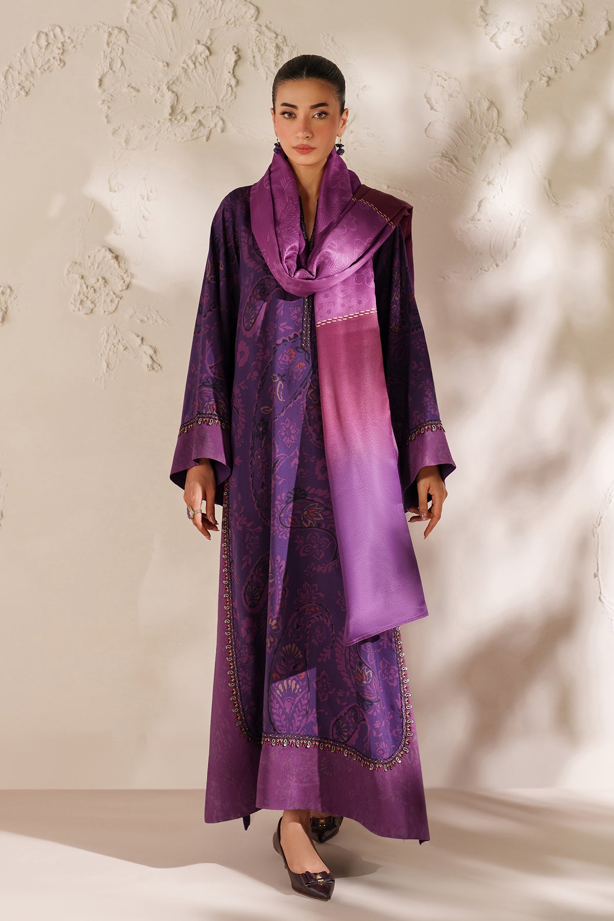 EMBROIDERED VISCOSE SILK UF-4291