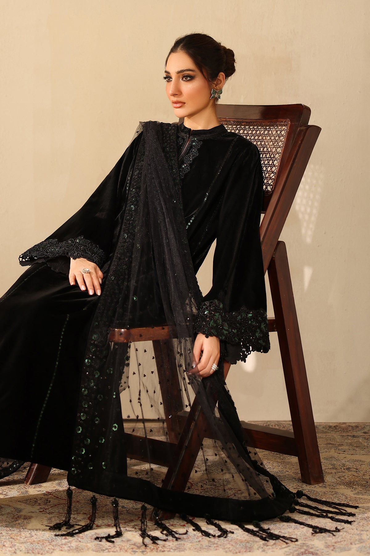 EMBROIDERED VELVET PR-1222