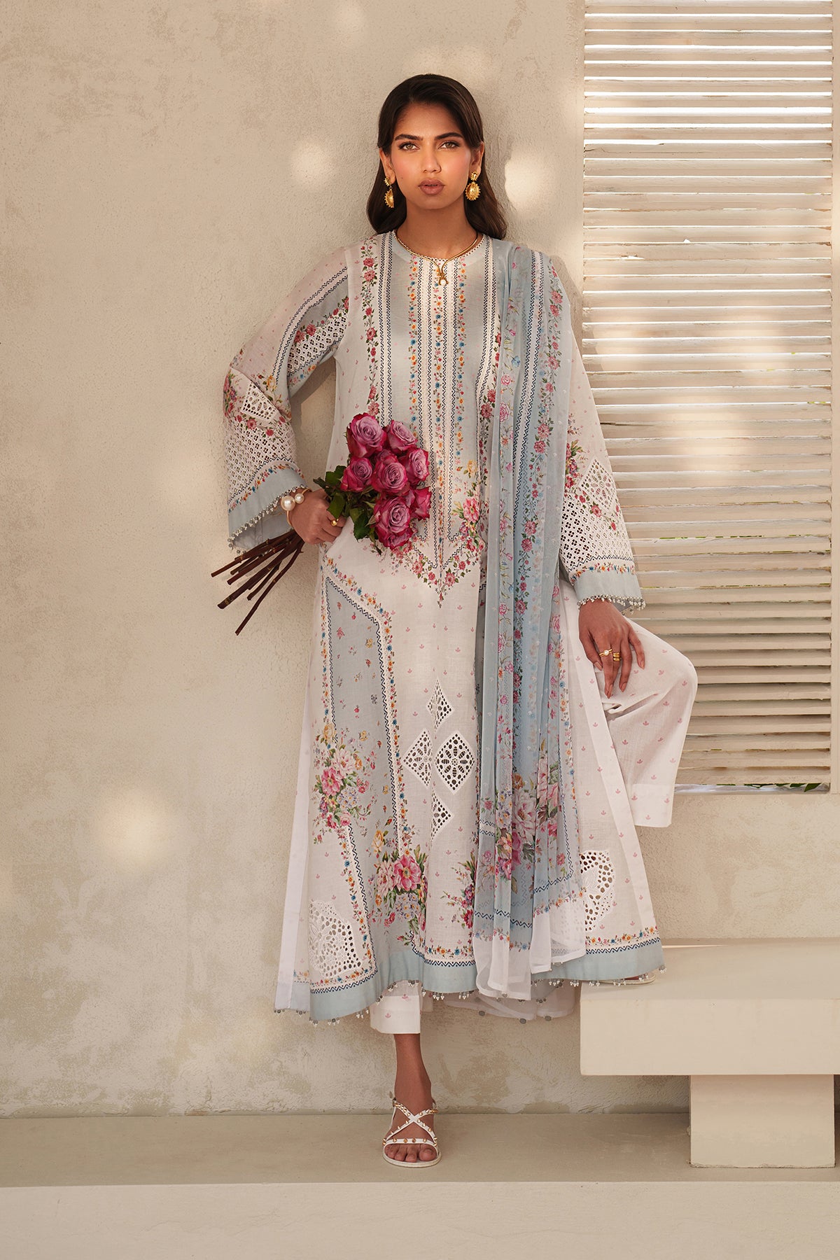 EMBROIDERED LAWN SF-4402