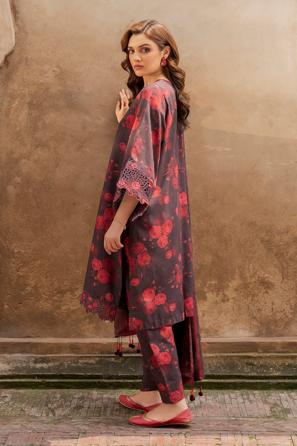 EMBROIDERED VISCOSE SF-740