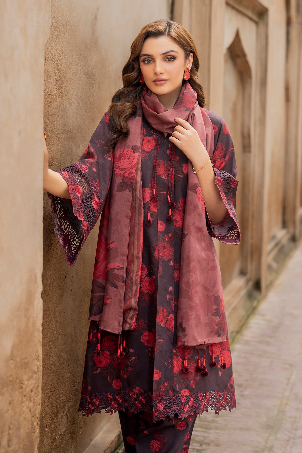 EMBROIDERED VISCOSE SF-740