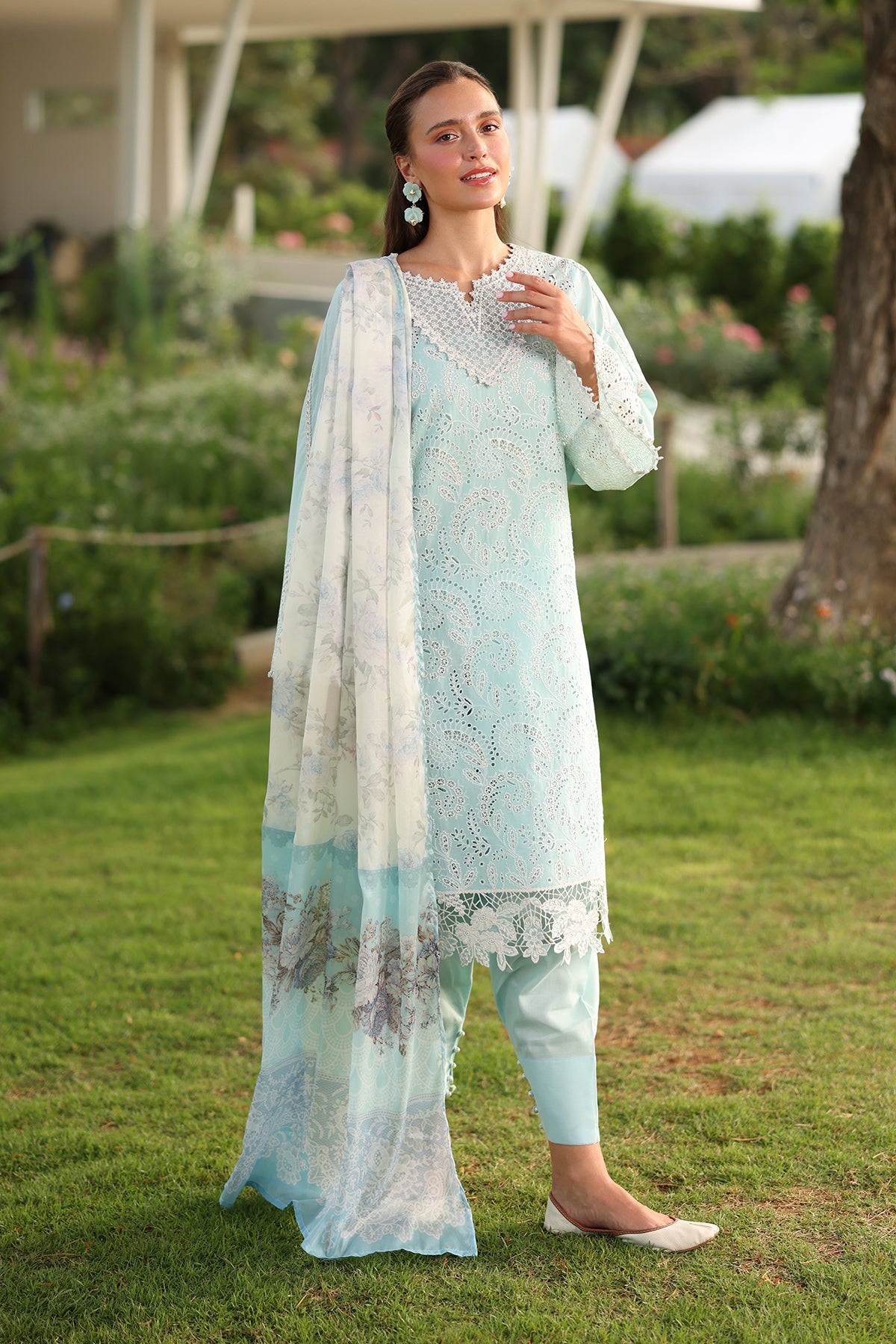 EMBROIDERED LAWN SF-4242