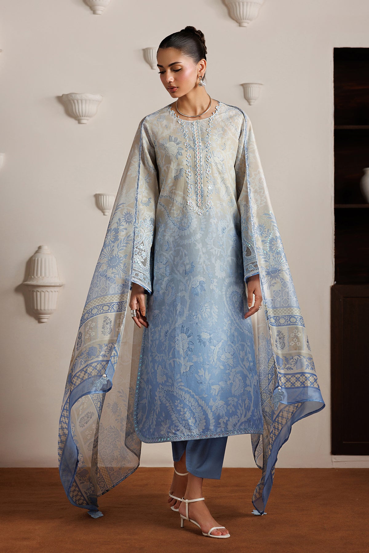 EMBROIDERED LAWN SF-4524