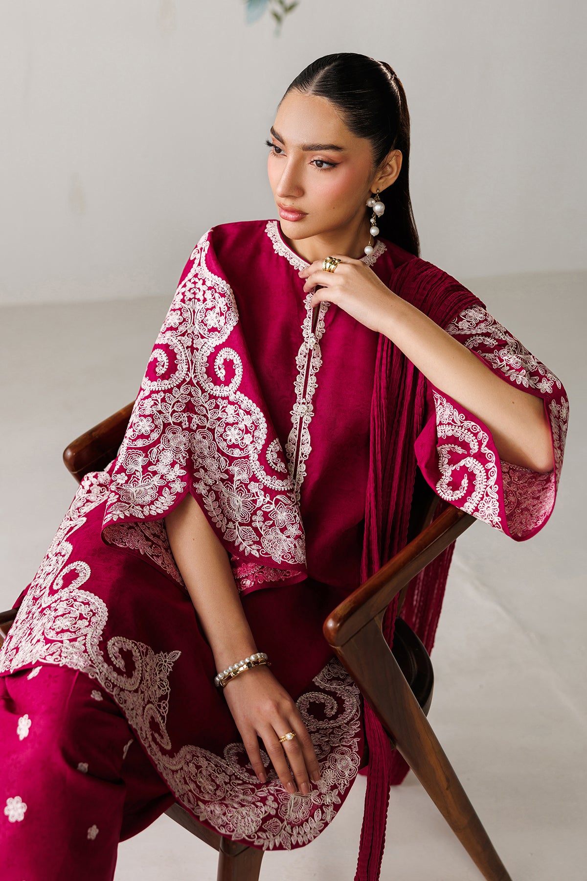 EMBROIDERED JACQUARD PR-1253