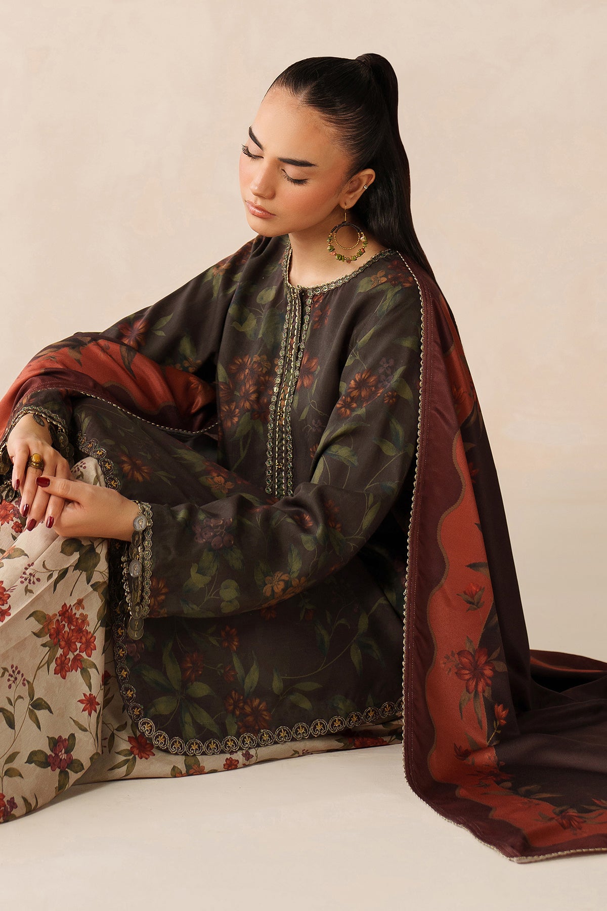 EMBROIDERED VISCOSE SILK UF-4279