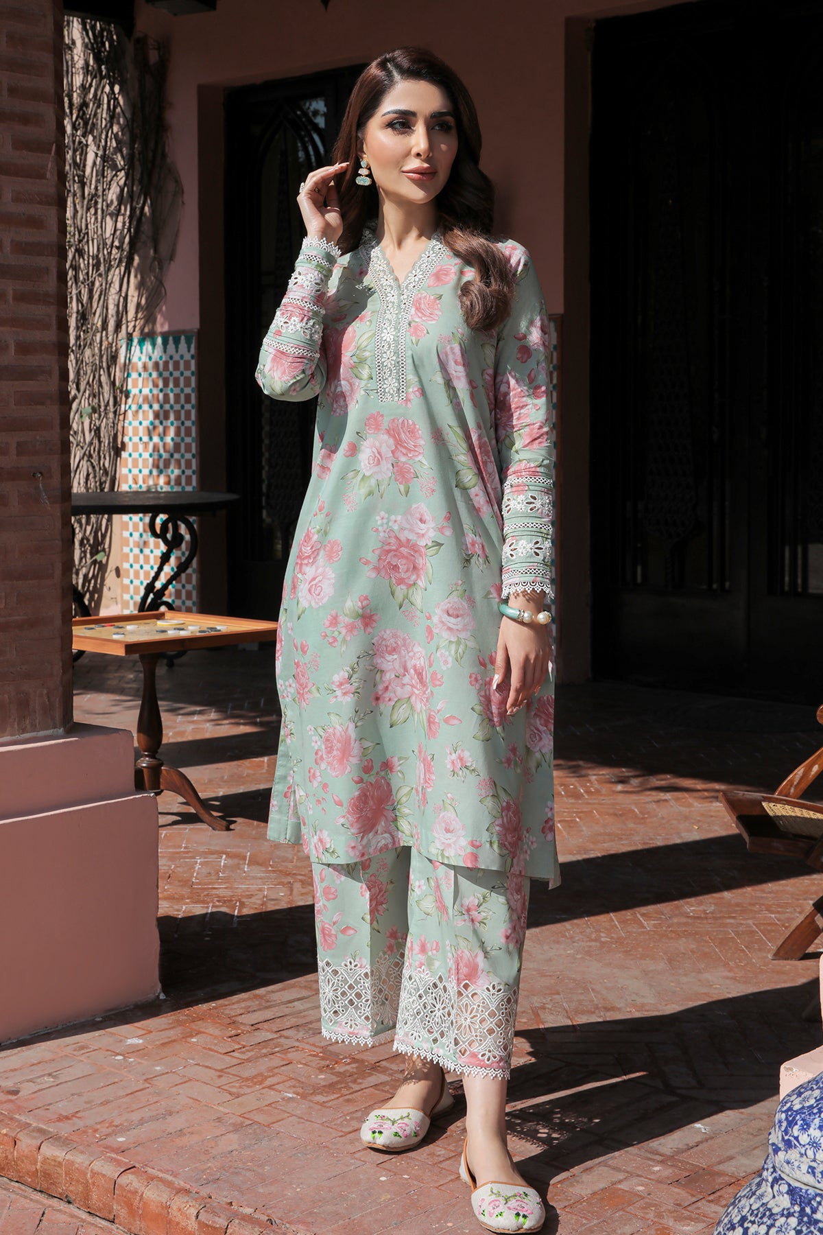 EMBROIDERED LAWN UF-316