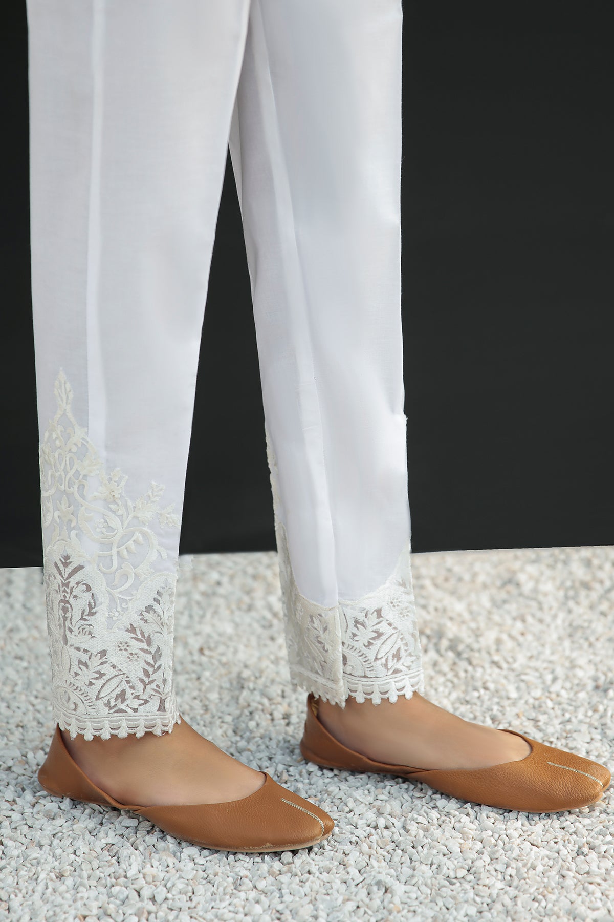 EMBROIDERED COTTON TROUSER 199
