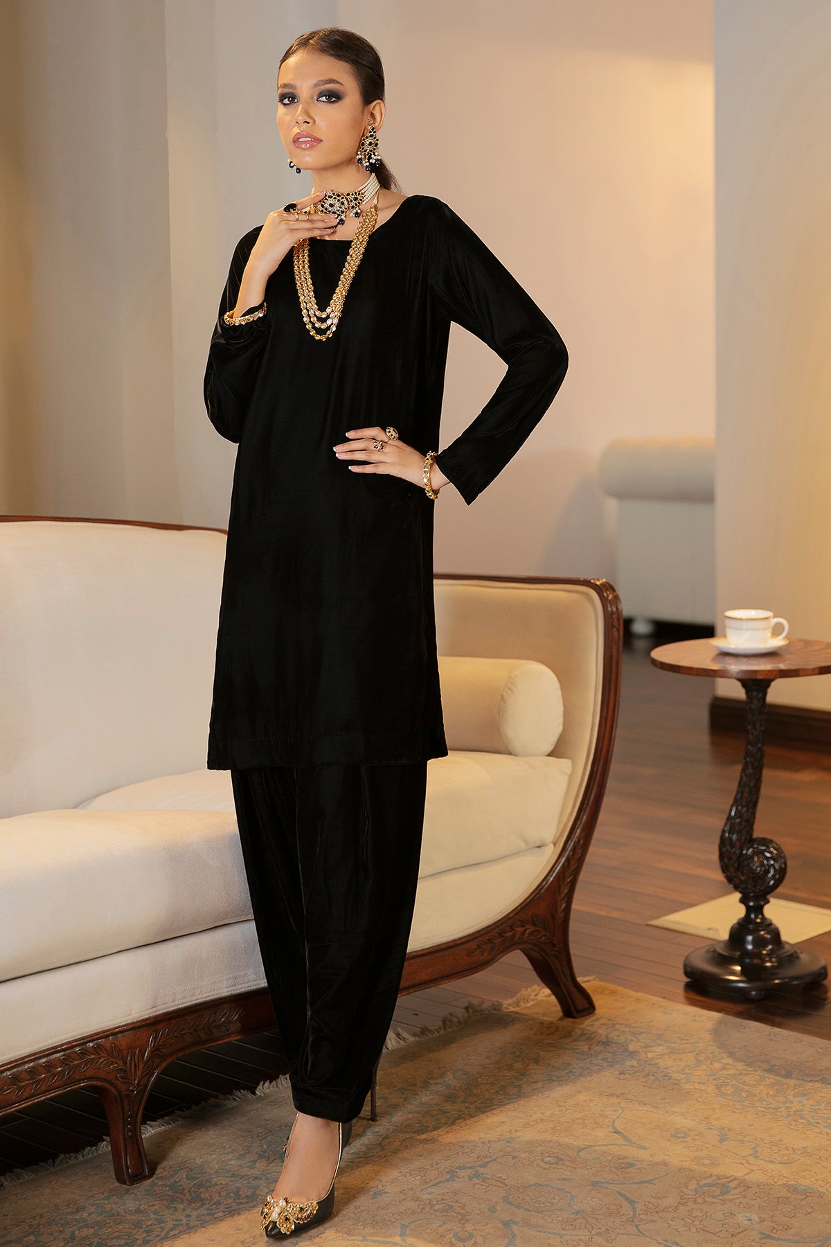 Nageen A (Two Piece)– Zaaviay | Womens velvet dresses, Velvet dress designs,  Pakistani dress design